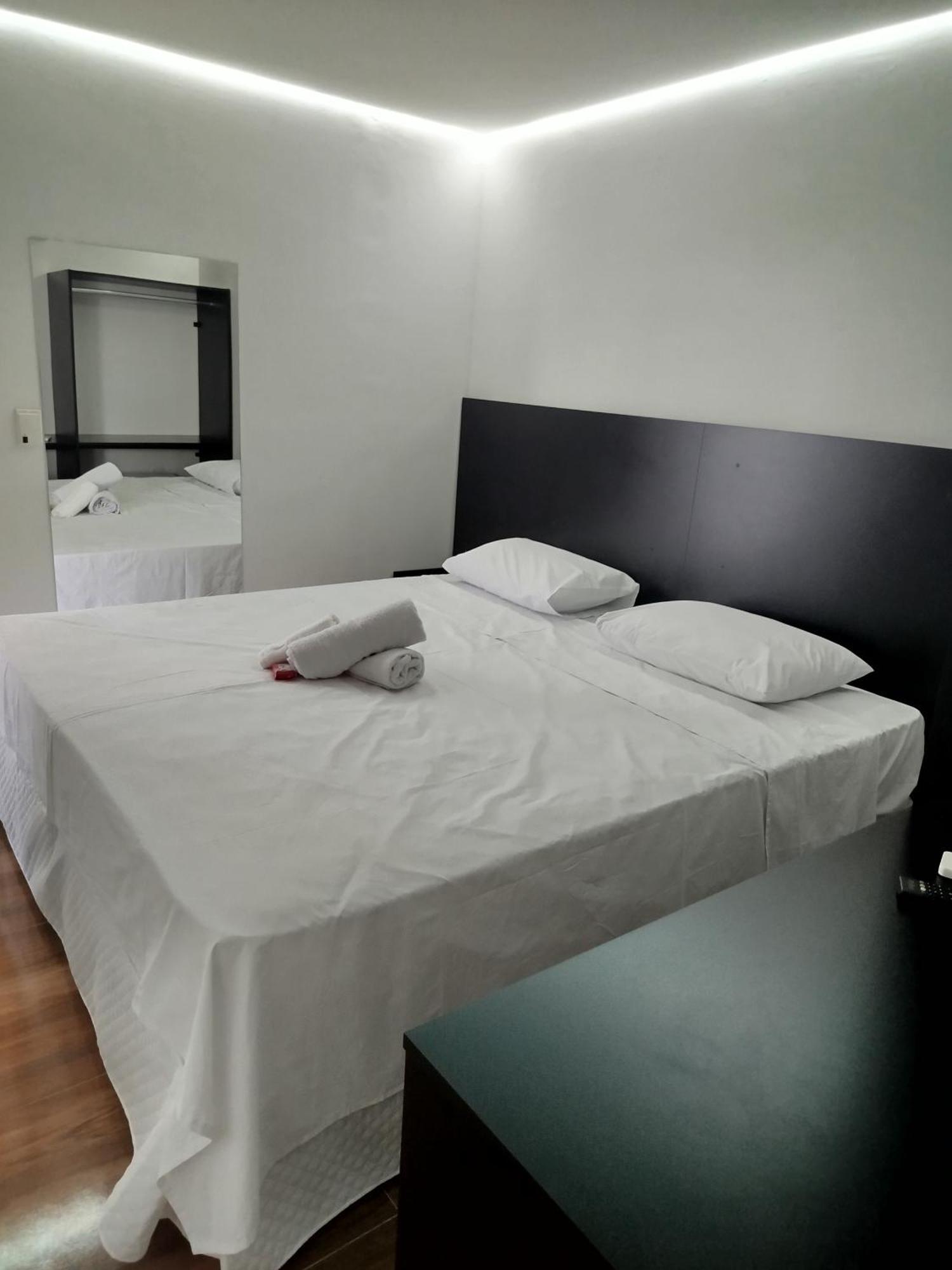 Hotel Sea Angels Arraial do Cabo Buitenkant foto
